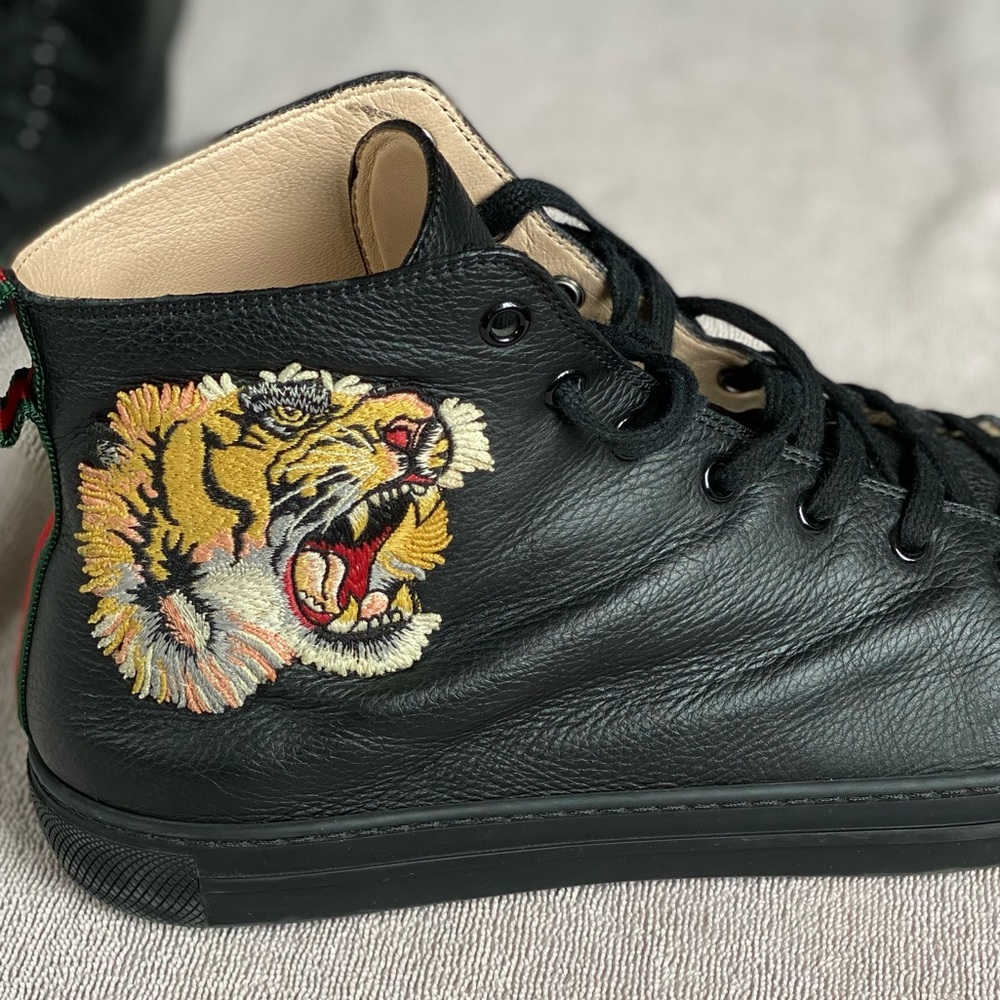 Mens Gucci sneakers size 10.5